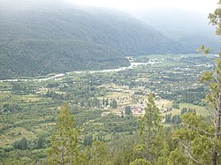 Mirtha y Eduardo vista de la ciudad Lago Puelo - panoramio